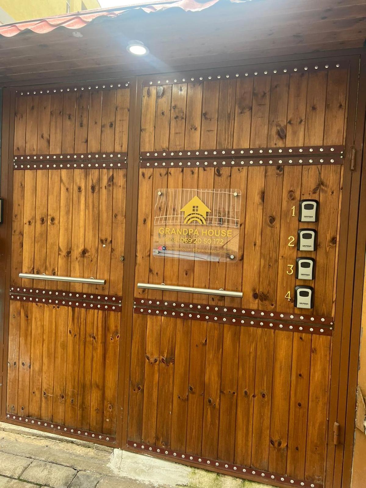 Apartamento Grandpa House App.1 Tirana Exterior foto