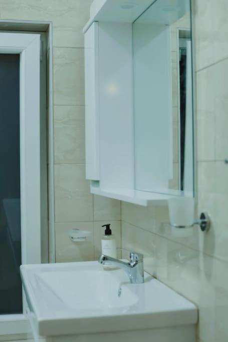 Apartamento Grandpa House App.1 Tirana Exterior foto