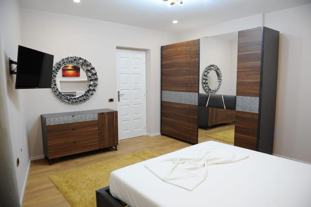 Apartamento Grandpa House App.1 Tirana Exterior foto